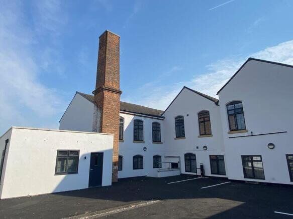Main image of 3 bedroom  Flat for sale, Holland Street, Nottingham, Nottinghamshire, NG7