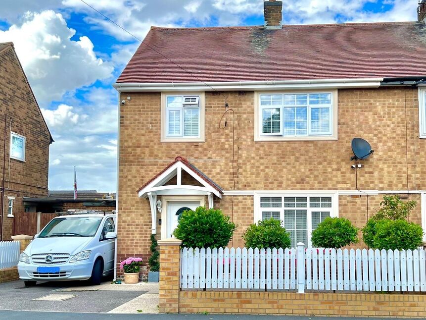 Main image of 3 bedroom Semi Detached House to rent, Thorndike Avenue, Alvaston, Derbyshire, DE24
