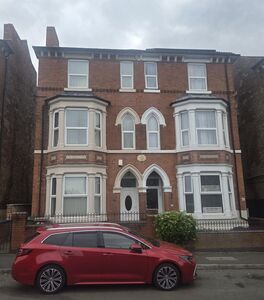 Noel Street, 6 bedroom Semi Detached House to rent, &pound;1,650 pcm