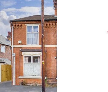 2 bedroom End Terrace House for sale