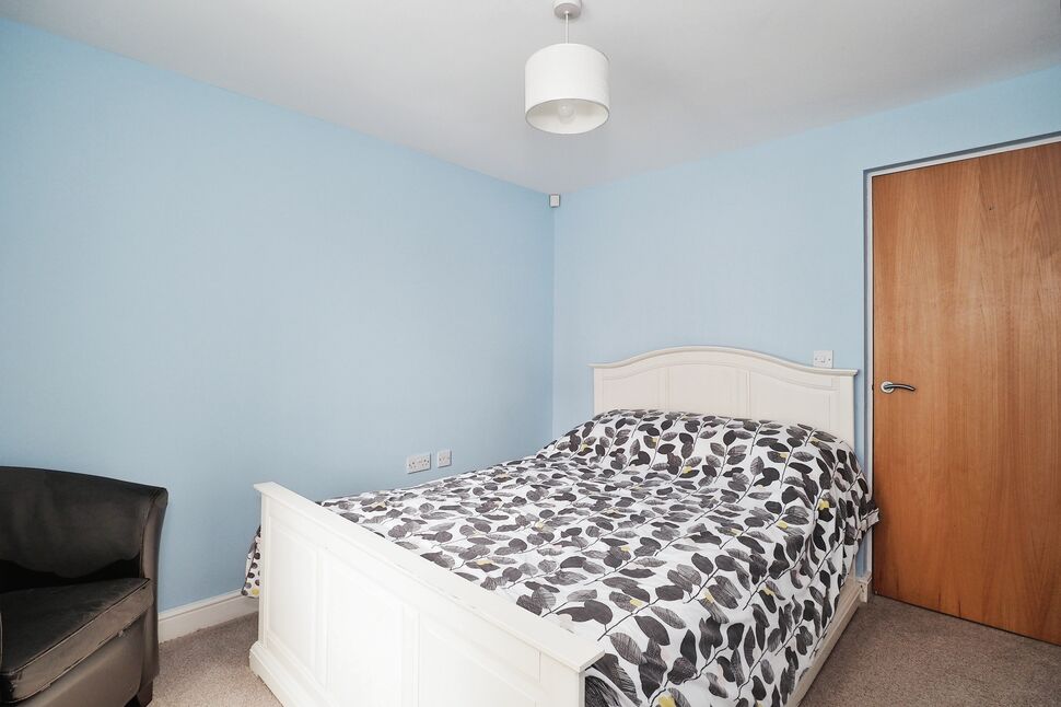 2 bedroom Flat for sale, Wobourn Court, Ossett, WF5 £125,000