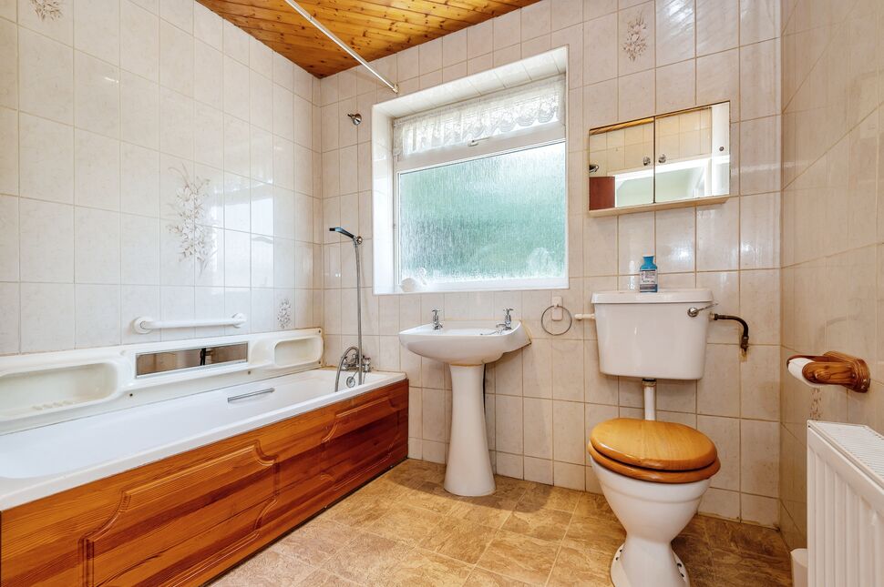 3 bedroom Semi Detached House for sale, Water Lane, Middlestown, WF4