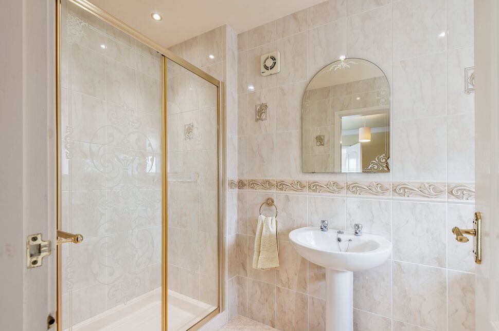 3 bedroom Semi Detached House for sale, Manor Road, Ossett, WF5 £265,000