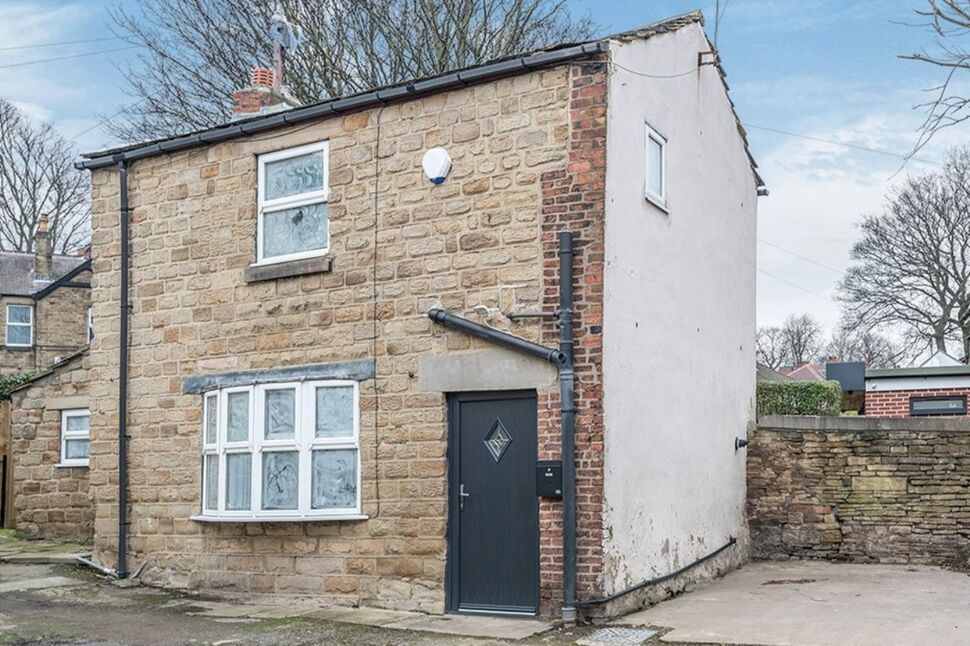 Main image of 2 bedroom  House to rent, Dawson Hill Yard, Horbury, West Yorkshire, WF4