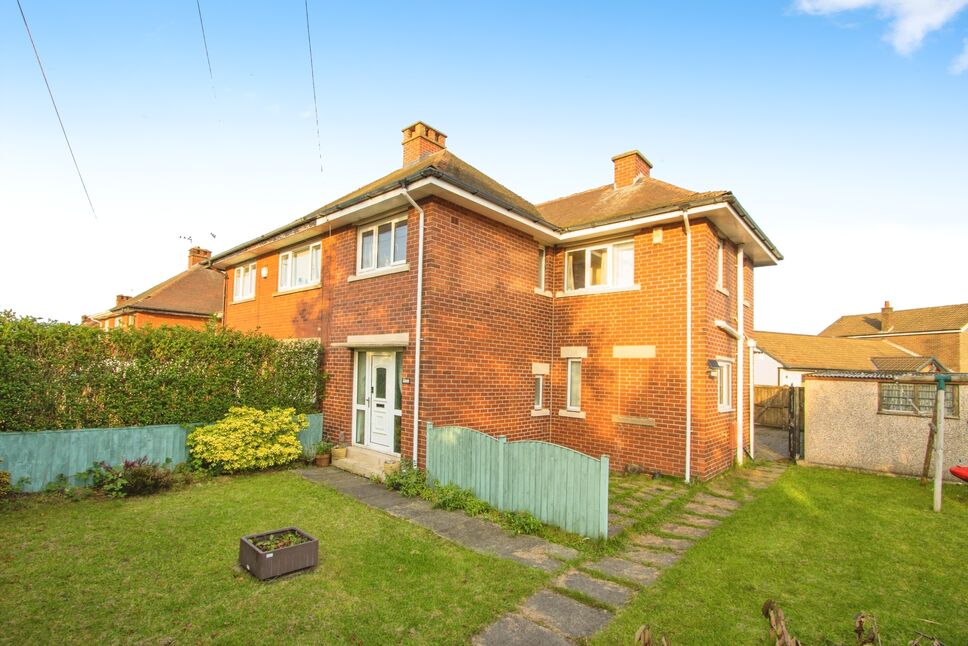 Main image of 3 bedroom Semi Detached House for sale, Kingsway, Ossett, West Yorkshire, WF5