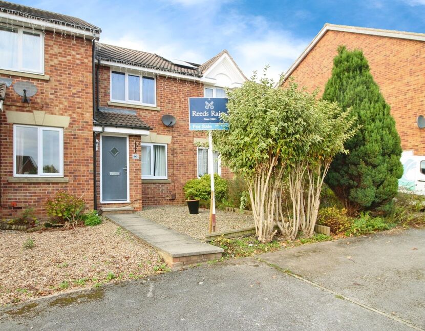 Main image of 2 bedroom Mid Terrace House for sale, Holly Approach, Ossett, West Yorkshire, WF5