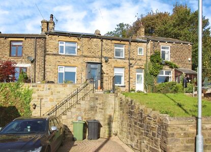 2 bedroom End Terrace House for sale