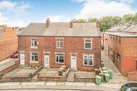 2 bedroom End Terrace House for sale