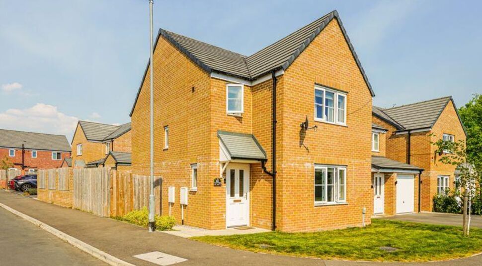 3 bedroom Detached House for sale