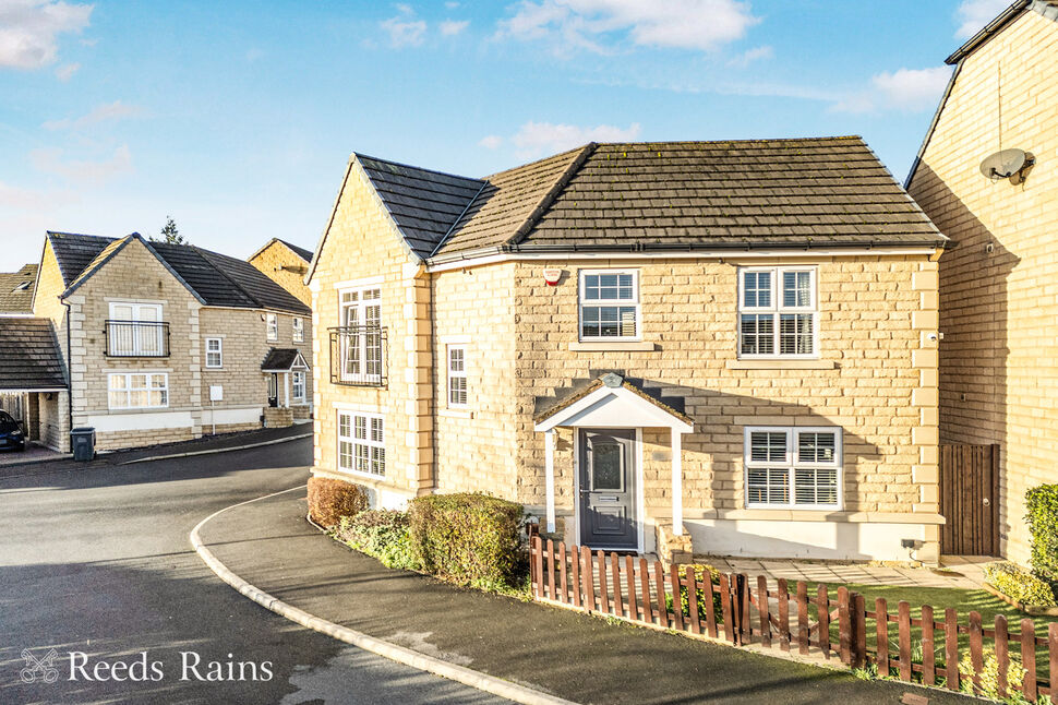 Main image of 3 bedroom Detached House for sale, Jilling Ing Park, Dewsbury, West Yorkshire, WF12