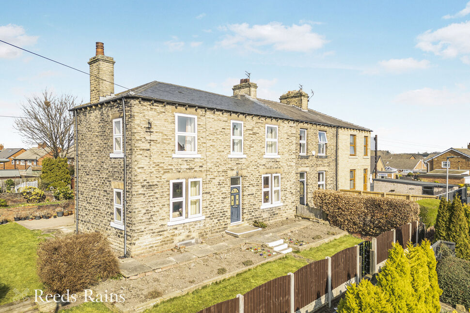 Main image of 4 bedroom End Terrace House for sale, Broadowler Lane, Ossett, West Yorkshire, WF5
