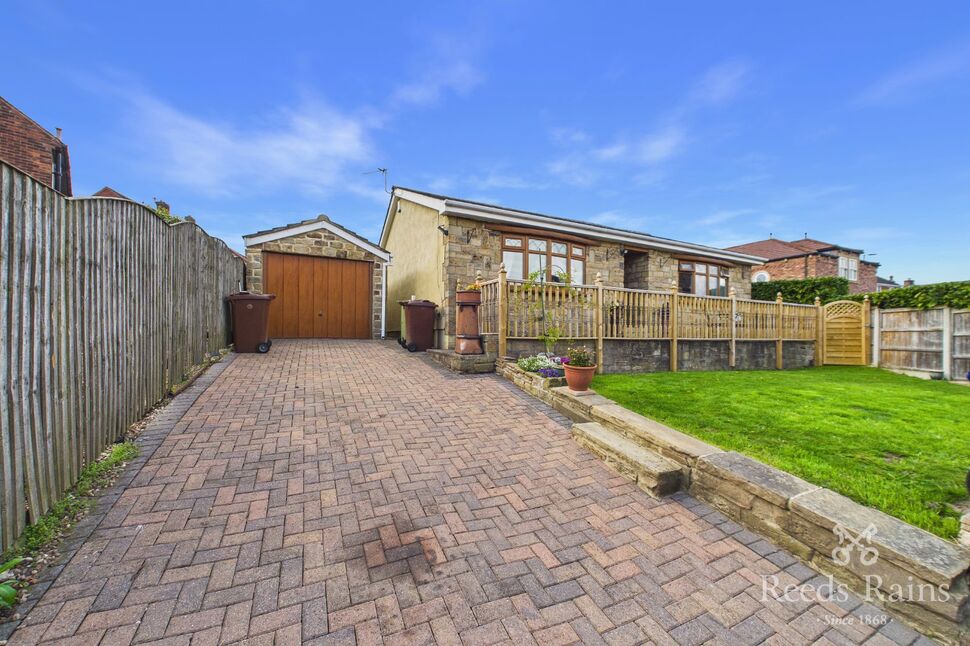 Main image of 2 bedroom Detached Bungalow for sale, Cross Road, Middlestown, West Yorkshire, WF4