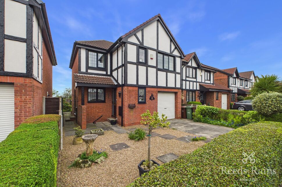 3 bedroom Detached House for sale