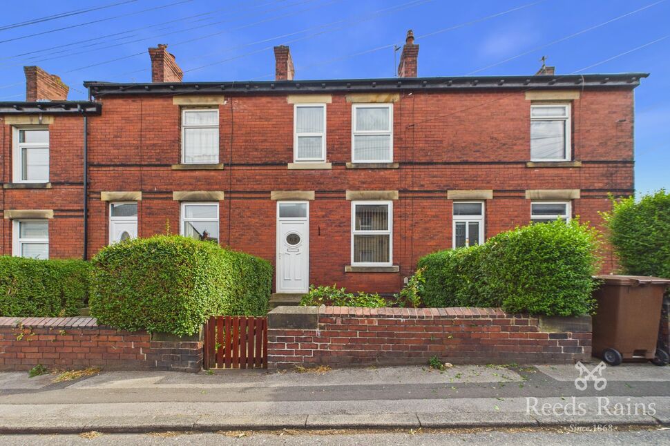 Main image of 2 bedroom Mid Terrace House to rent, Manor Road, Ossett, West Yorkshire, WF5