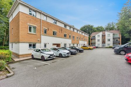 2 bedroom  Flat for sale