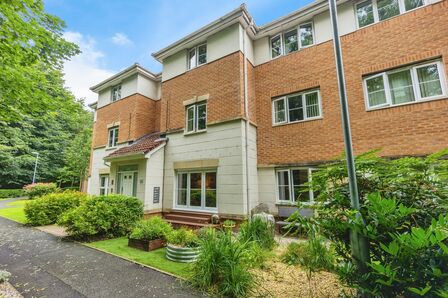 2 bedroom  Flat for sale