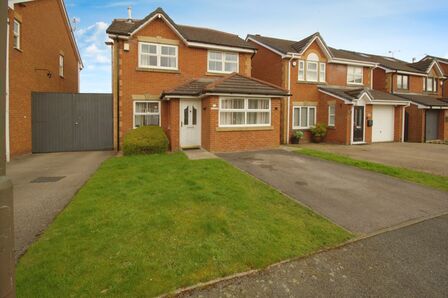 Holden Walk, 3 bedroom Detached House for sale, £260,000