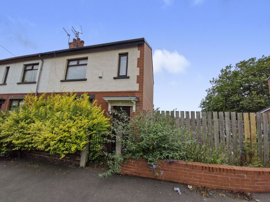 Main image of 2 bedroom End Terrace House for sale, Wallace Lane, Wigan, Greater Manchester, WN1