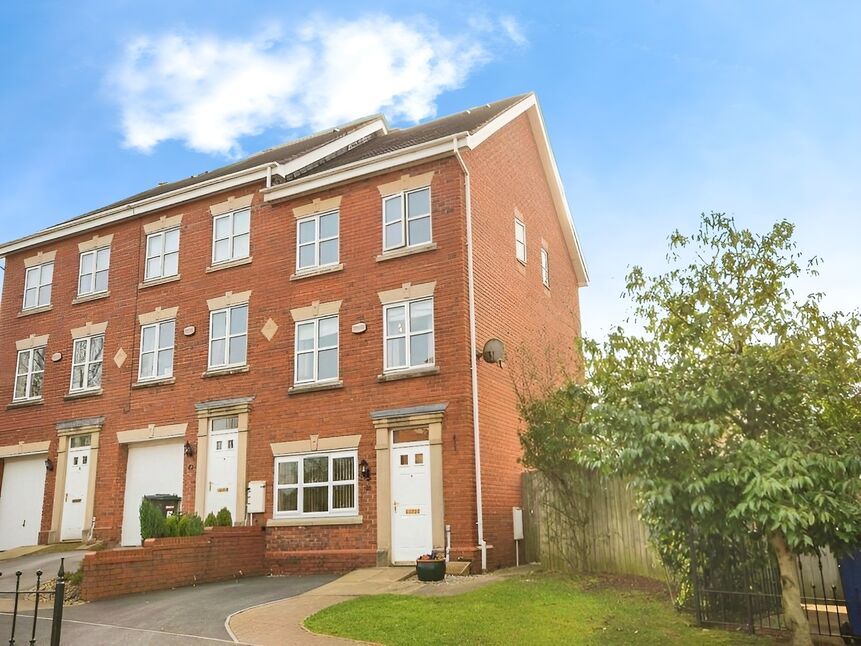 4 bedroom End Terrace House for sale, Herons Wharf, Appley Bridge, WN6