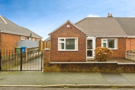 Douglas Drive, 3 bedroom Semi Detached Bungalow for sale, £150,000