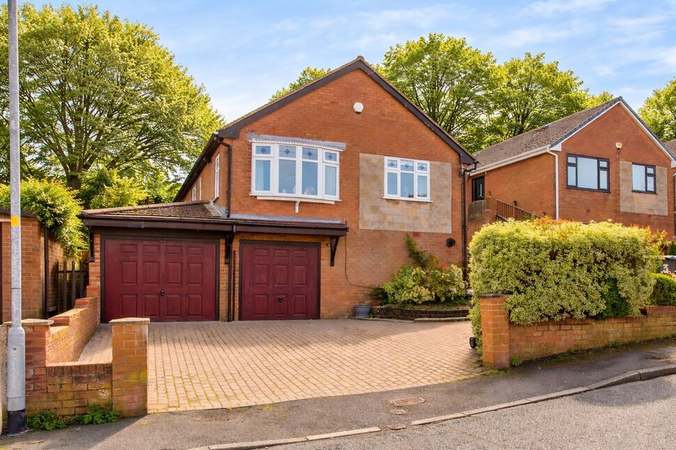 Main image of 4 bedroom Detached Bungalow for sale, Pine View, Winstanley, Greater Manchester, WN3