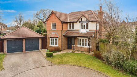 Sandington Drive, 4 bedroom Detached House for sale, £550,000