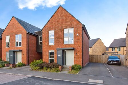 Ritchie Price Drive, 3 bedroom Link Detached House for sale, £270,000