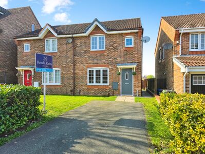 Martindale Crescent, 3 bedroom Semi Detached House for sale, £185,000