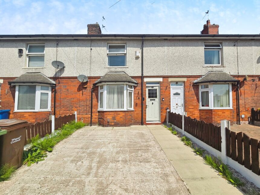 Main image of 2 bedroom Mid Terrace House to rent, Westbourne Avenue, Leigh, Greater Manchester, WN7