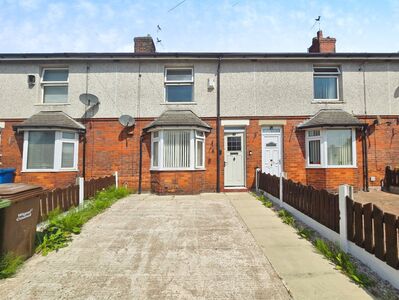 2 bedroom Mid Terrace House to rent