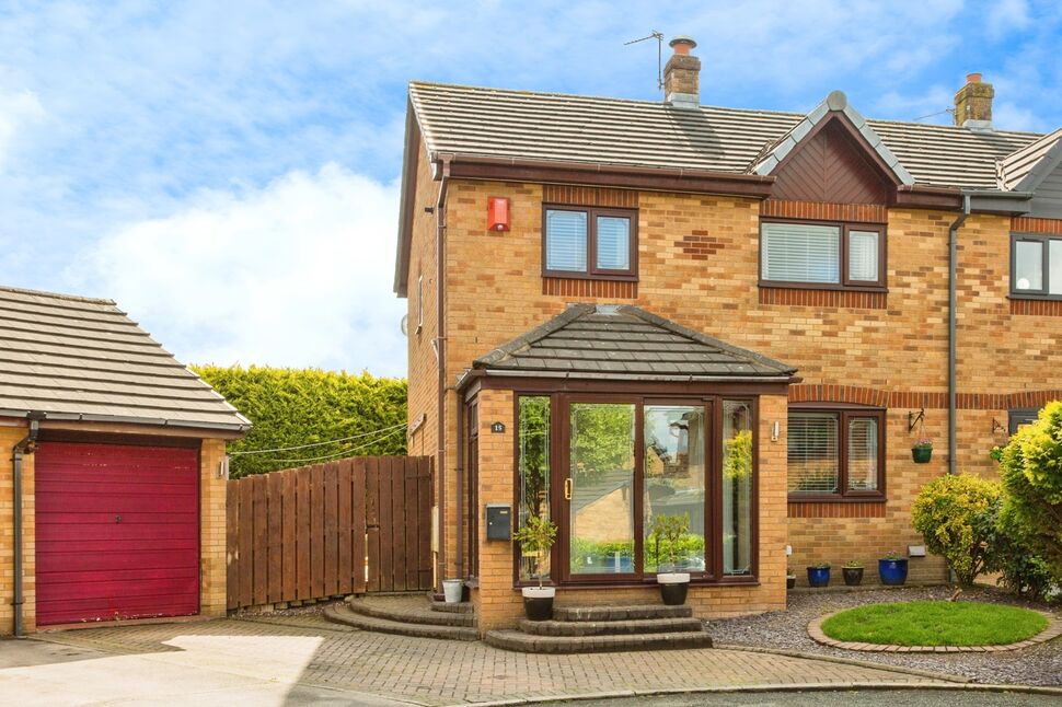 Main image of 3 bedroom Semi Detached House for sale, Meadowclough, Skelmersdale, Lancashire, WN8