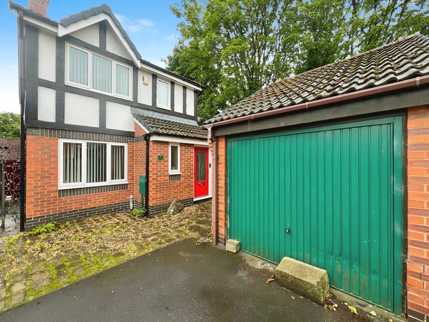 3 bedroom Detached House for sale