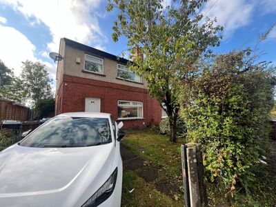 Keble Grove, 3 bedroom Semi Detached House for sale, £140,000