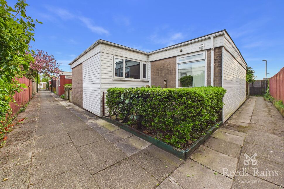 Main image of 3 bedroom Semi Detached Bungalow for sale, Danbers, Upholland, Skelmersdale, WN8