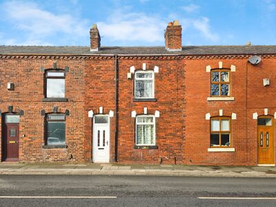 Victoria Street, 3 bedroom Mid Terrace House for sale, &pound;125,000