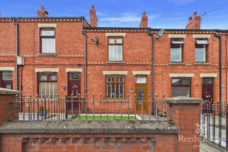 Warrington Road, 3 bedroom Mid Terrace House for sale, &pound;160,000