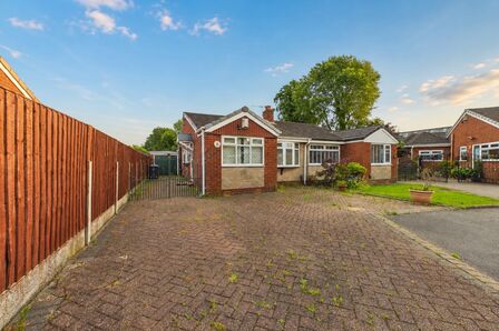 2 bedroom Semi Detached Bungalow for sale