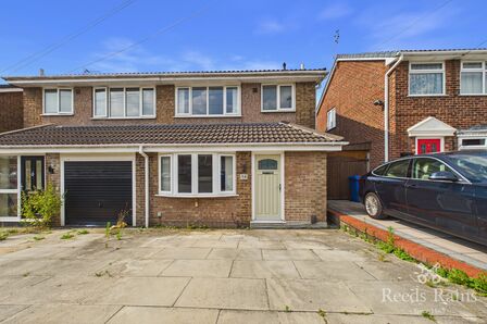 3 bedroom Semi Detached House to rent