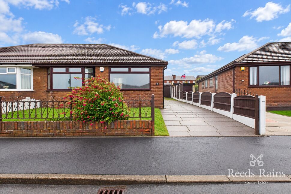 Main image of 3 bedroom Semi Detached Bungalow to rent, Chimes Road, Ashton-in-Makerfield, Greater Manchester, WN4