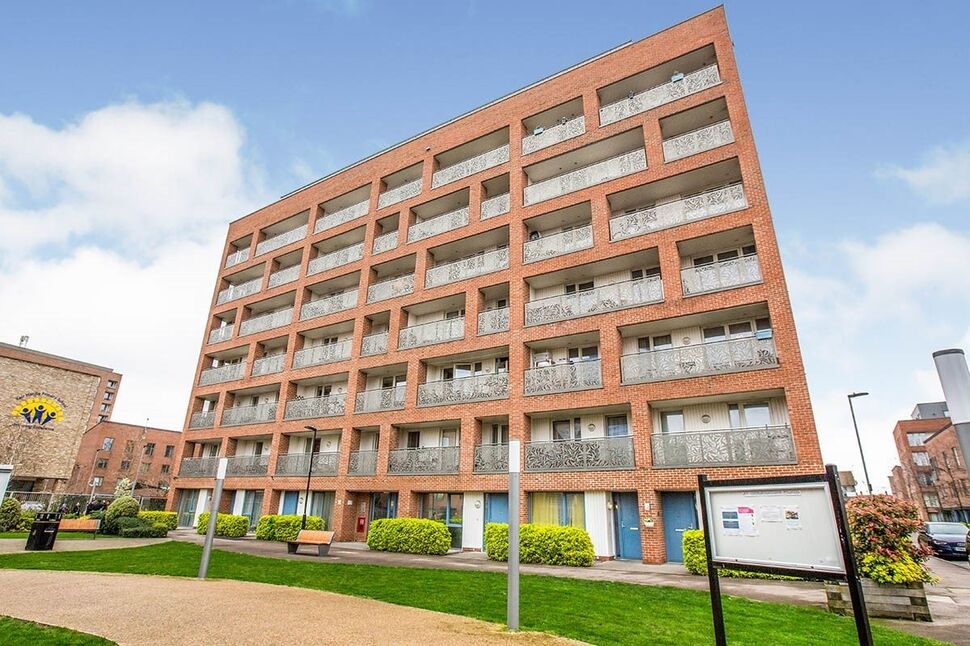 Main image of 1 bedroom Flat to rent, Hastings Road, London, E16