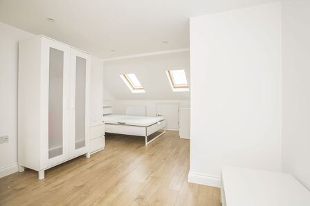  Room to rent