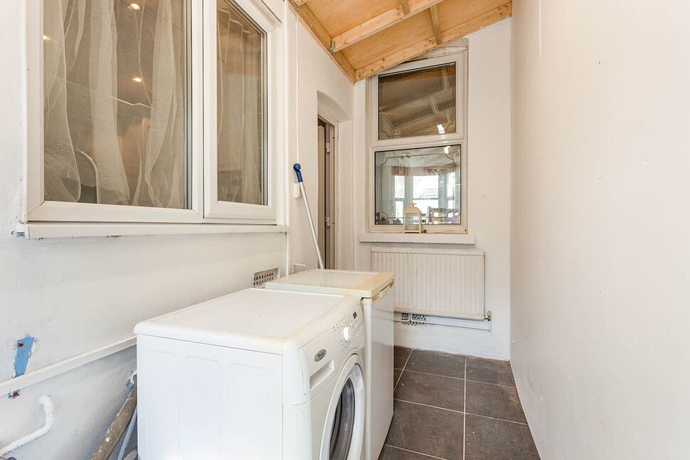 Lean-to