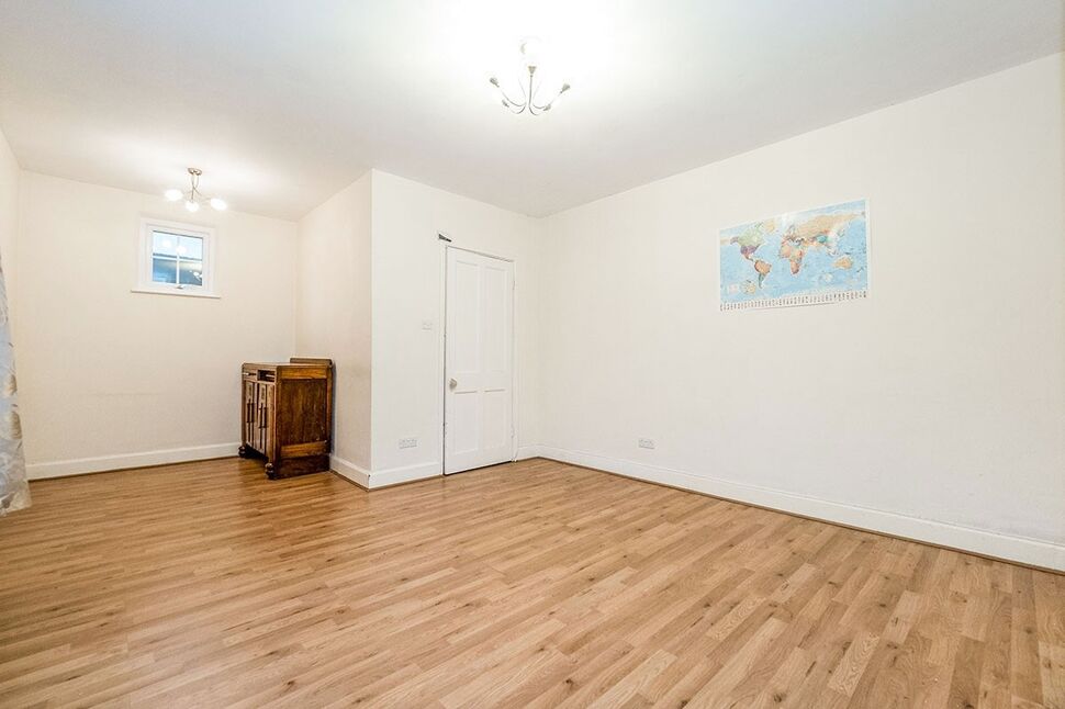 Lounge / Dining Room