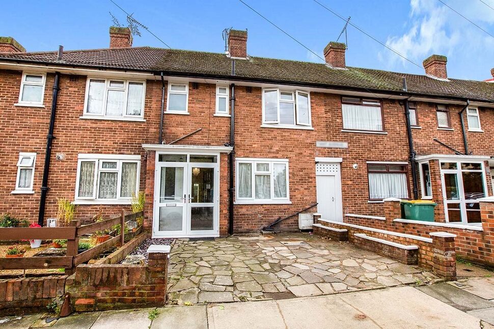 Main image of 3 bedroom Mid Terrace House to rent, Tant Avenue, London, E16