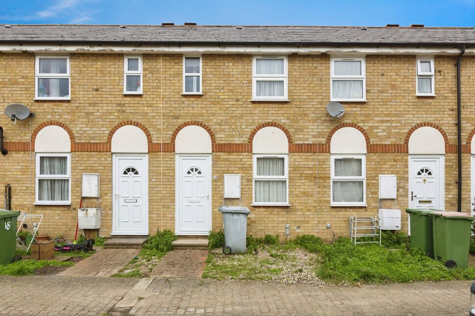 1 bedroom Mid Terrace House for sale, Elgar Close, London, E13 £275,000
