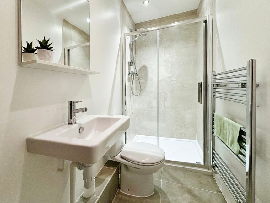 4 bedroom Mid Terrace House for sale, Young Road, London, E16 £490,000