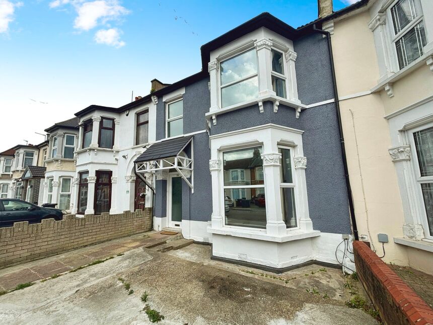 Main image of 3 bedroom Mid Terrace House to rent, St. Albans Road, Ilford, IG3