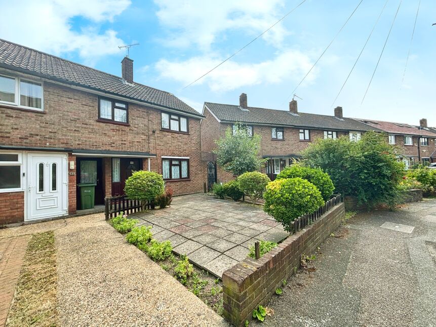 3 bedroom End Terrace House for sale, South Molton Road, London, E16