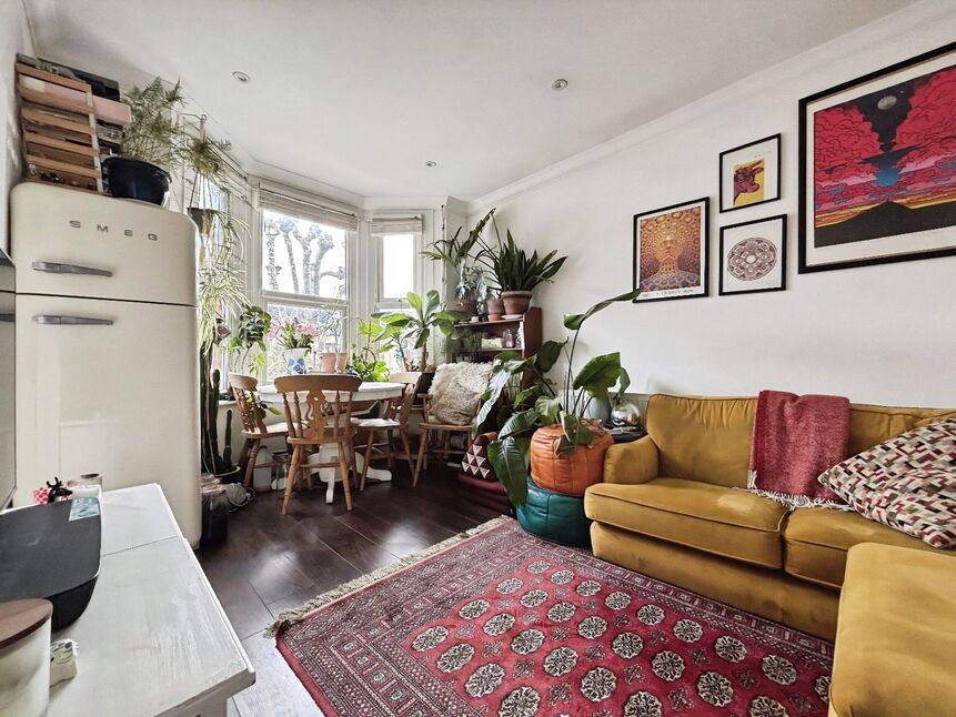 Main image of 2 bedroom Flat for sale, Harold Road, London, E13