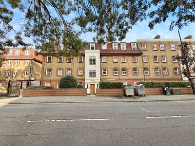 3 bedroom  Flat for sale